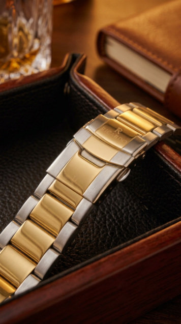 RICARDO Quartz Watch